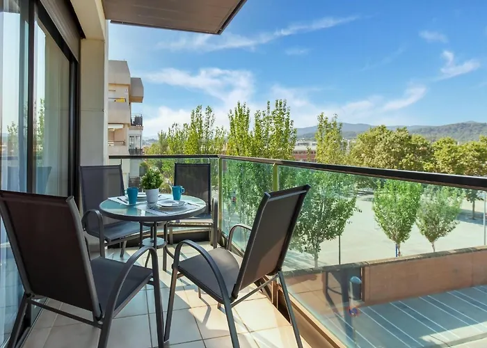 Belvilla By Oyo Modern Apartment In Palamos